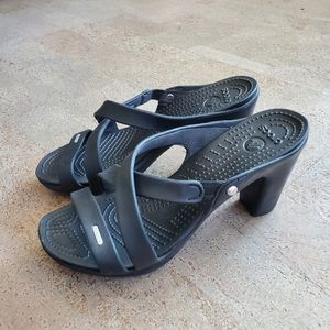 Size 9 Crocs Cyprus IV Heels
